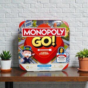Hasbro Gaming - Monopoly GO! Board Game, Table Top Game
